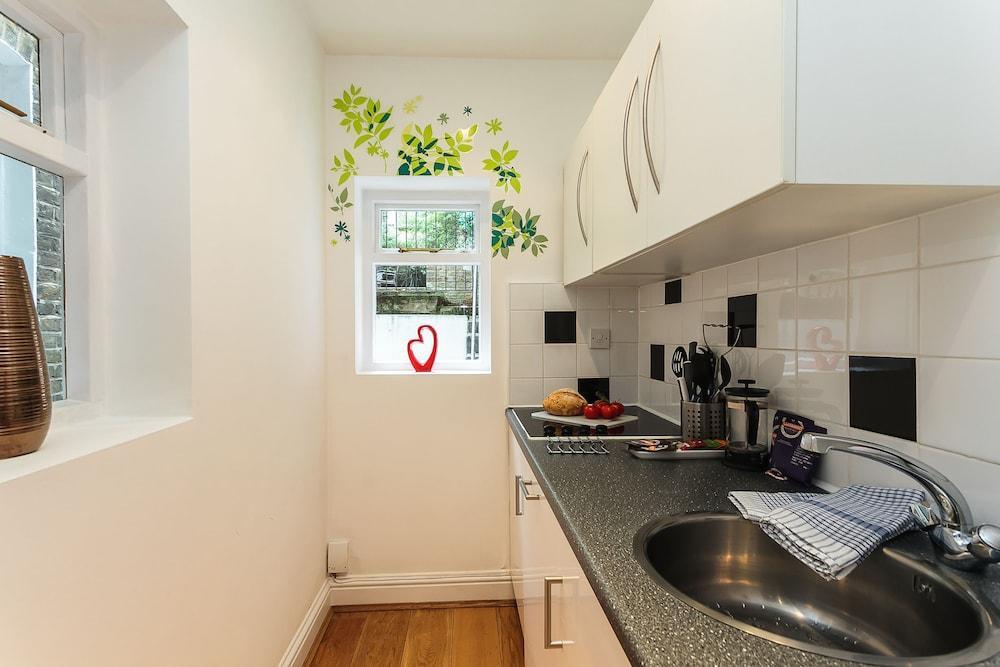 Longridge Road Apartments London